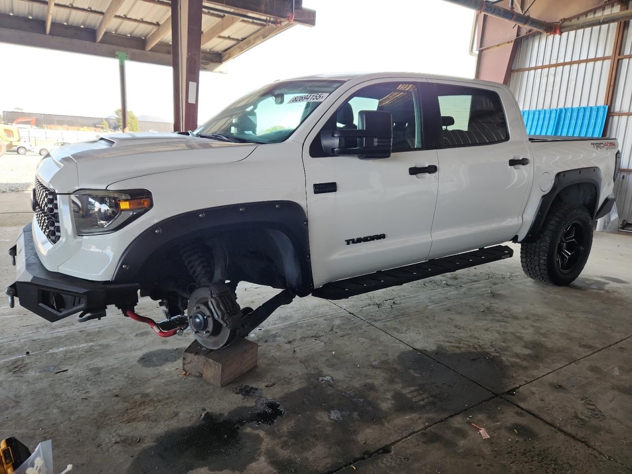 TOYOTA TUNDRA CRE 2019