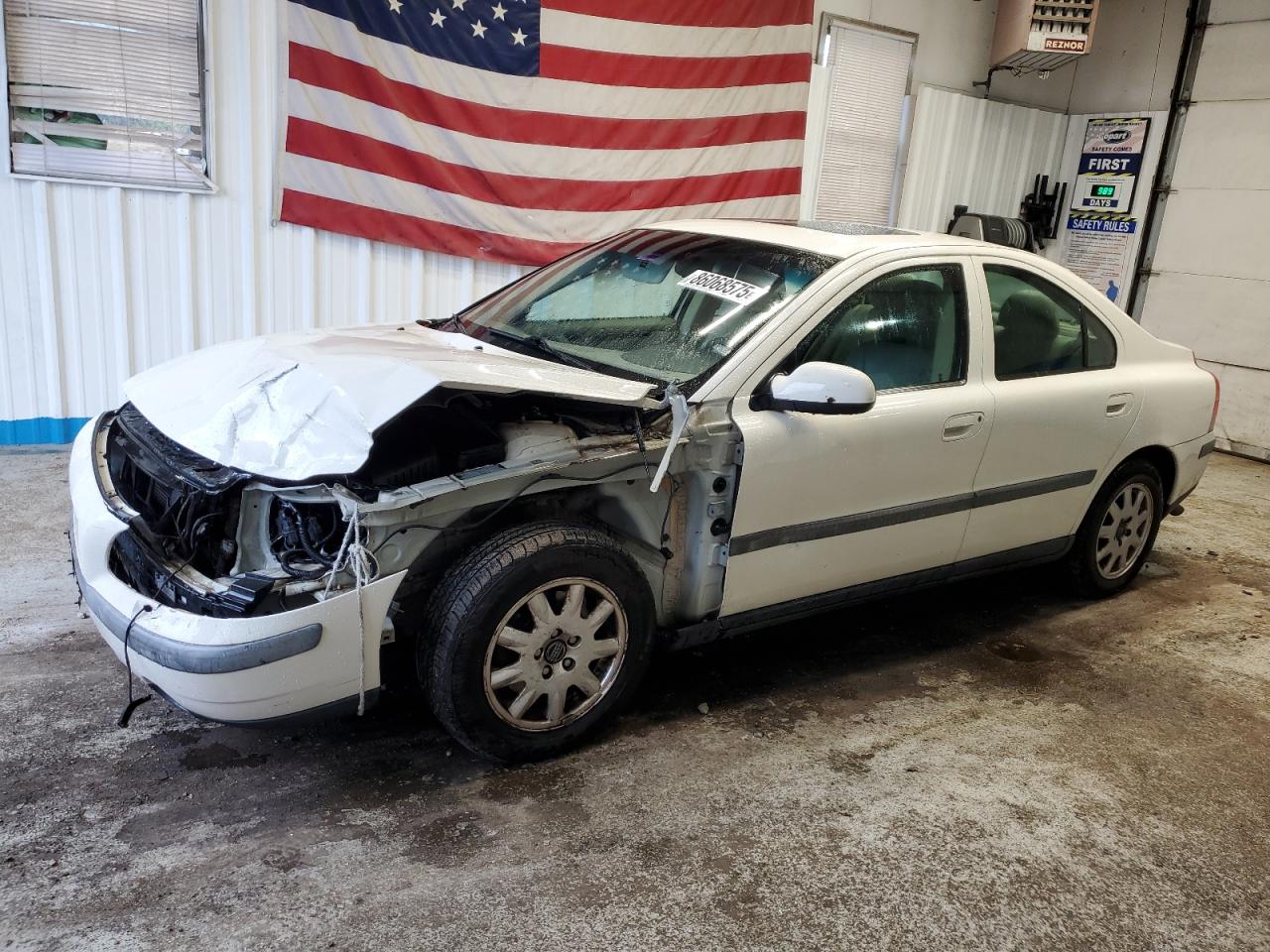 VOLVO S60 2002