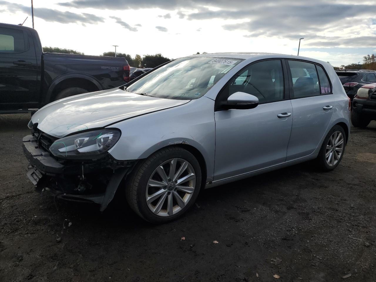 VOLKSWAGEN GOLF 2012
