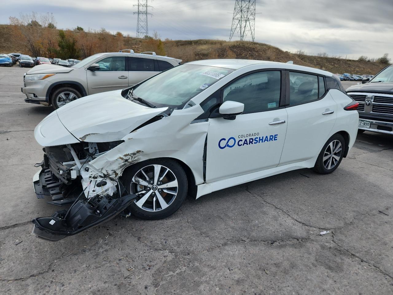 NISSAN LEAF 2021