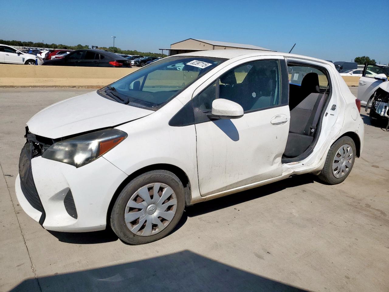 TOYOTA YARIS L 2016