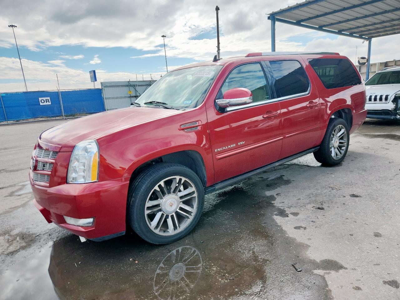 CADILLAC ESCALADE ESV PREMIUM 2014