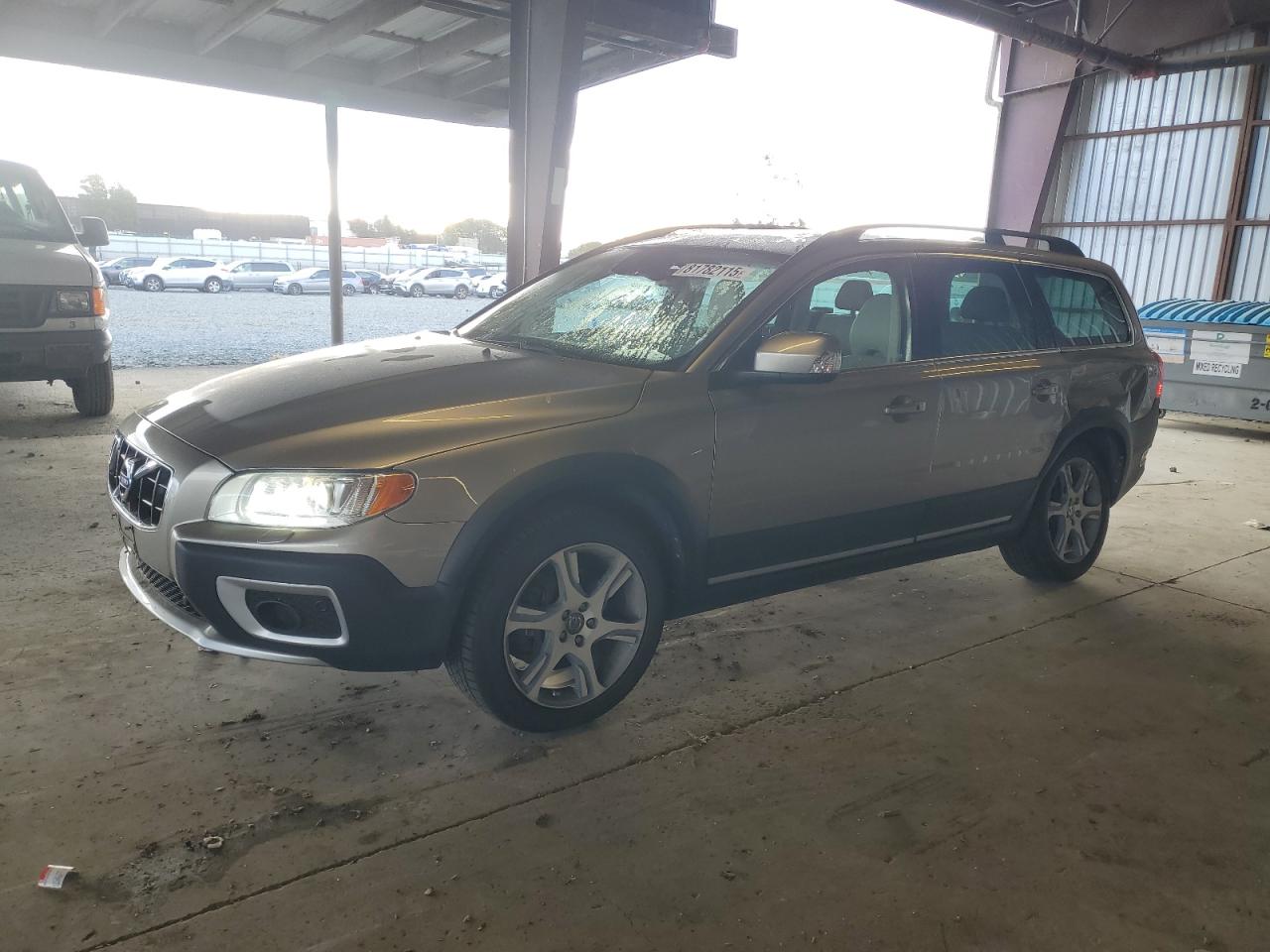 VOLVO XC70 T6 2013