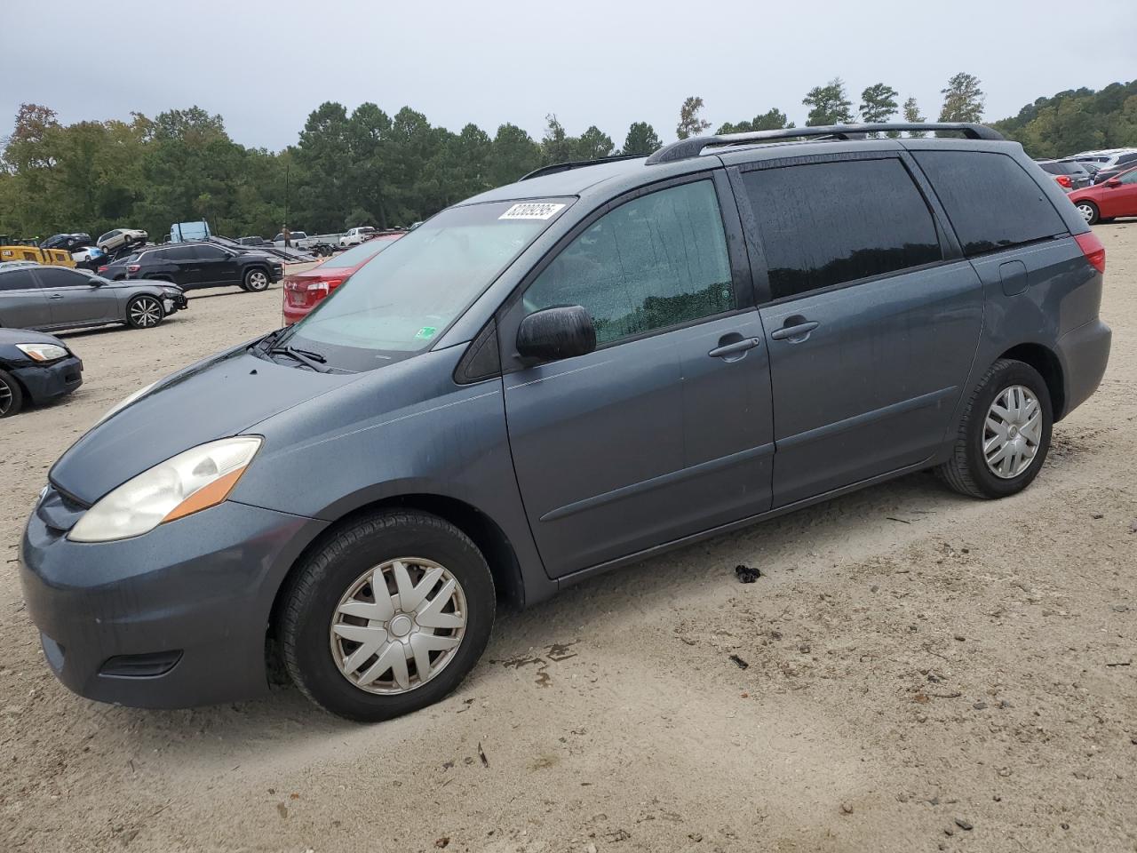 TOYOTA SIENNA CE 2007