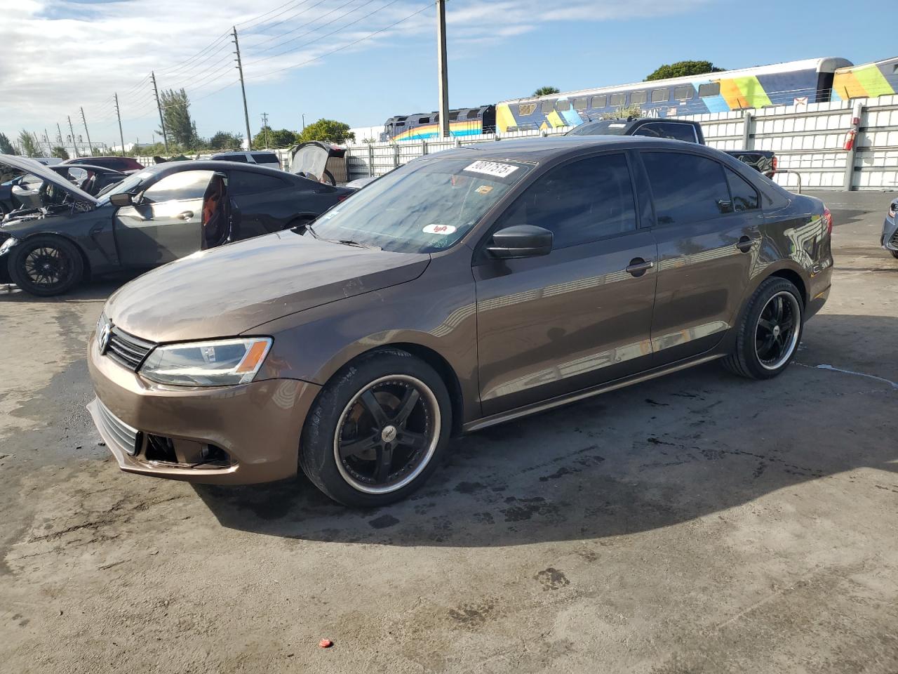 VOLKSWAGEN JETTA BASE 2014