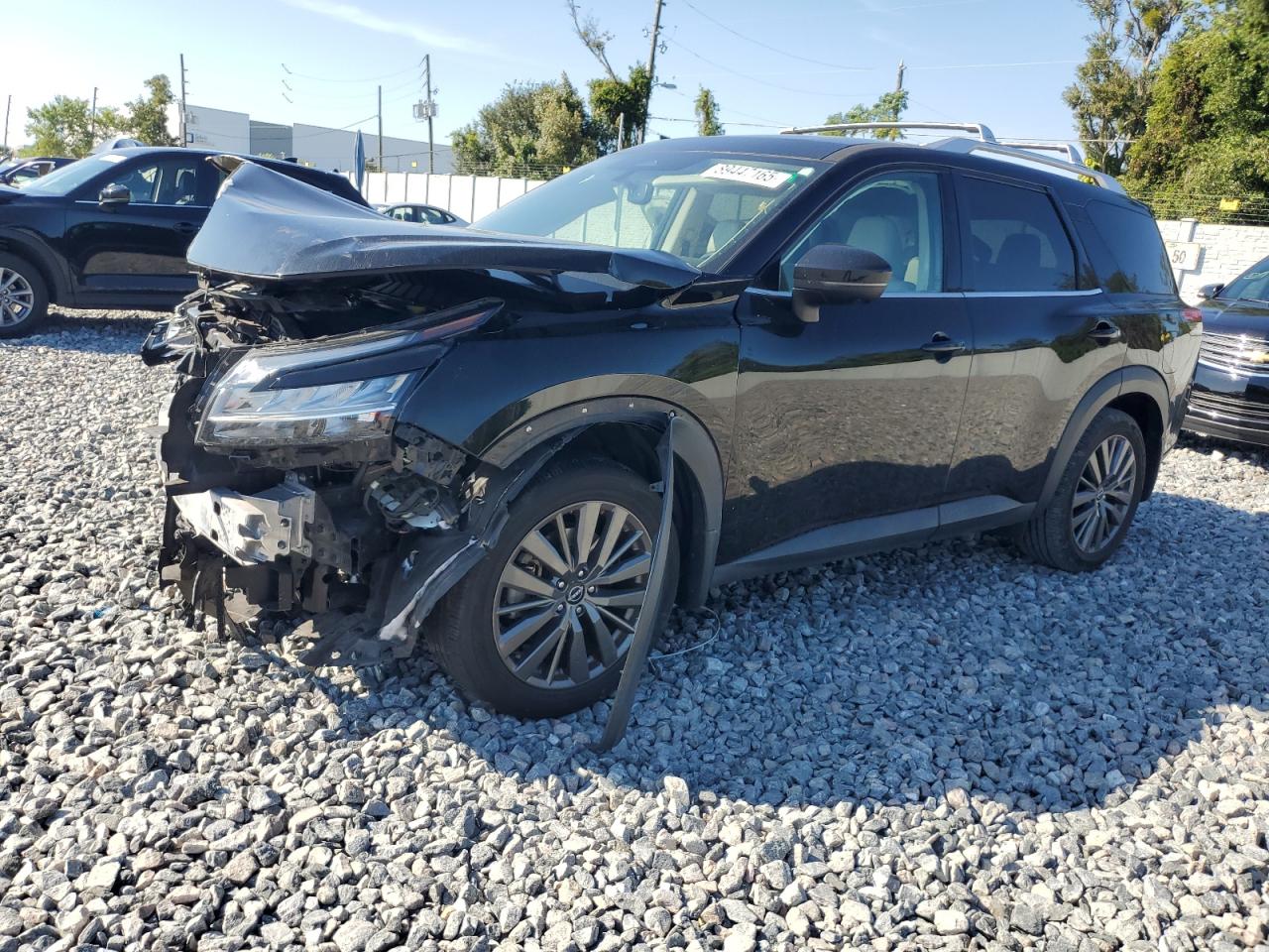 NISSAN PATHFINDER 2022