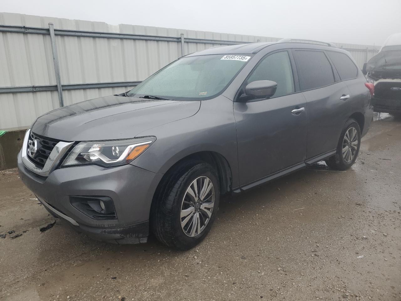 NISSAN PATHFINDER 2019
