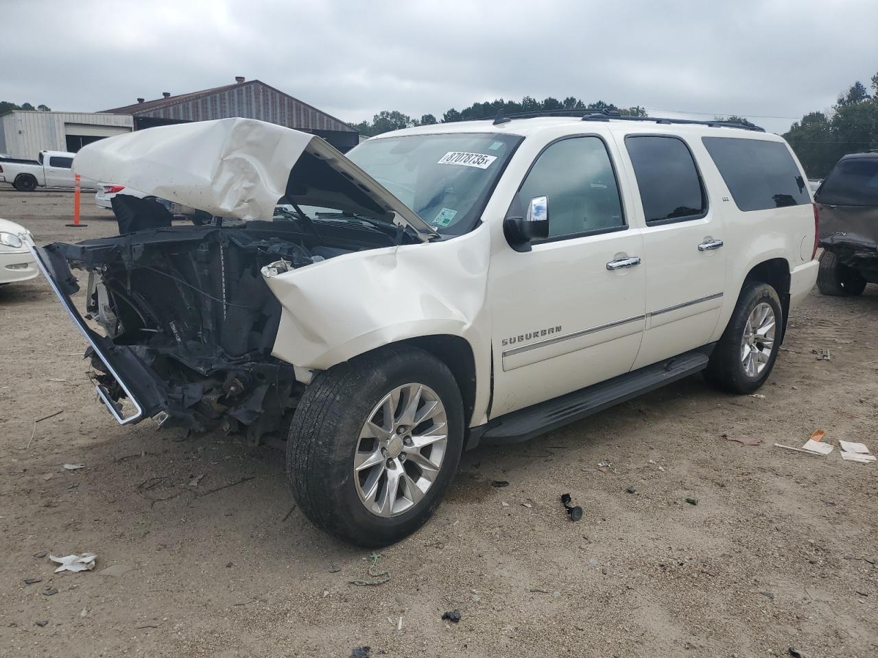 CHEVROLET SUBURBAN 2014