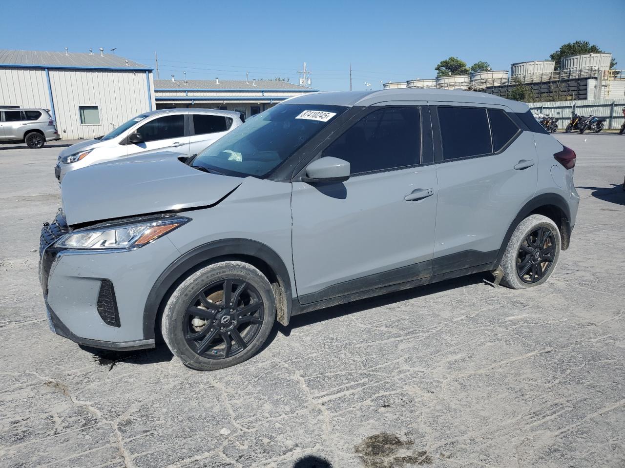NISSAN KICKS 2023