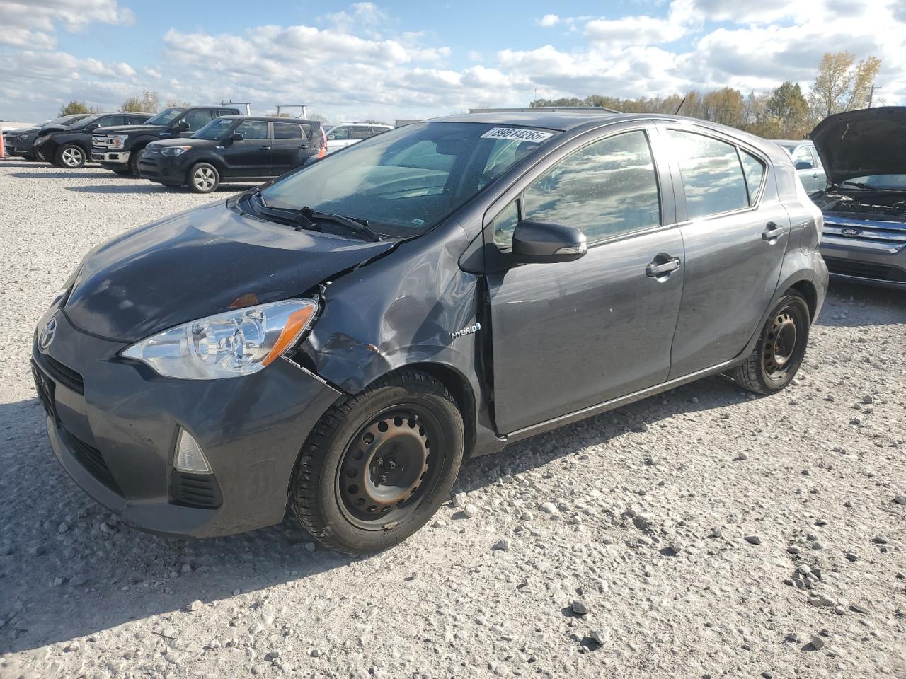 TOYOTA PRIUS C 2013