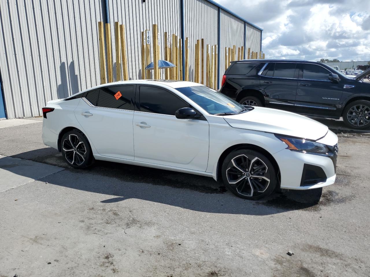 NISSAN ALTIMA SR 2023