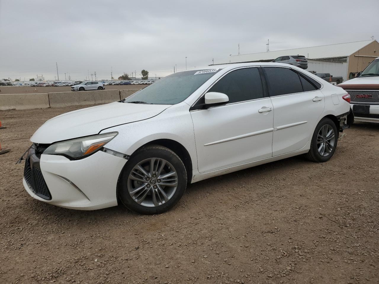 TOYOTA CAMRY LE 2015