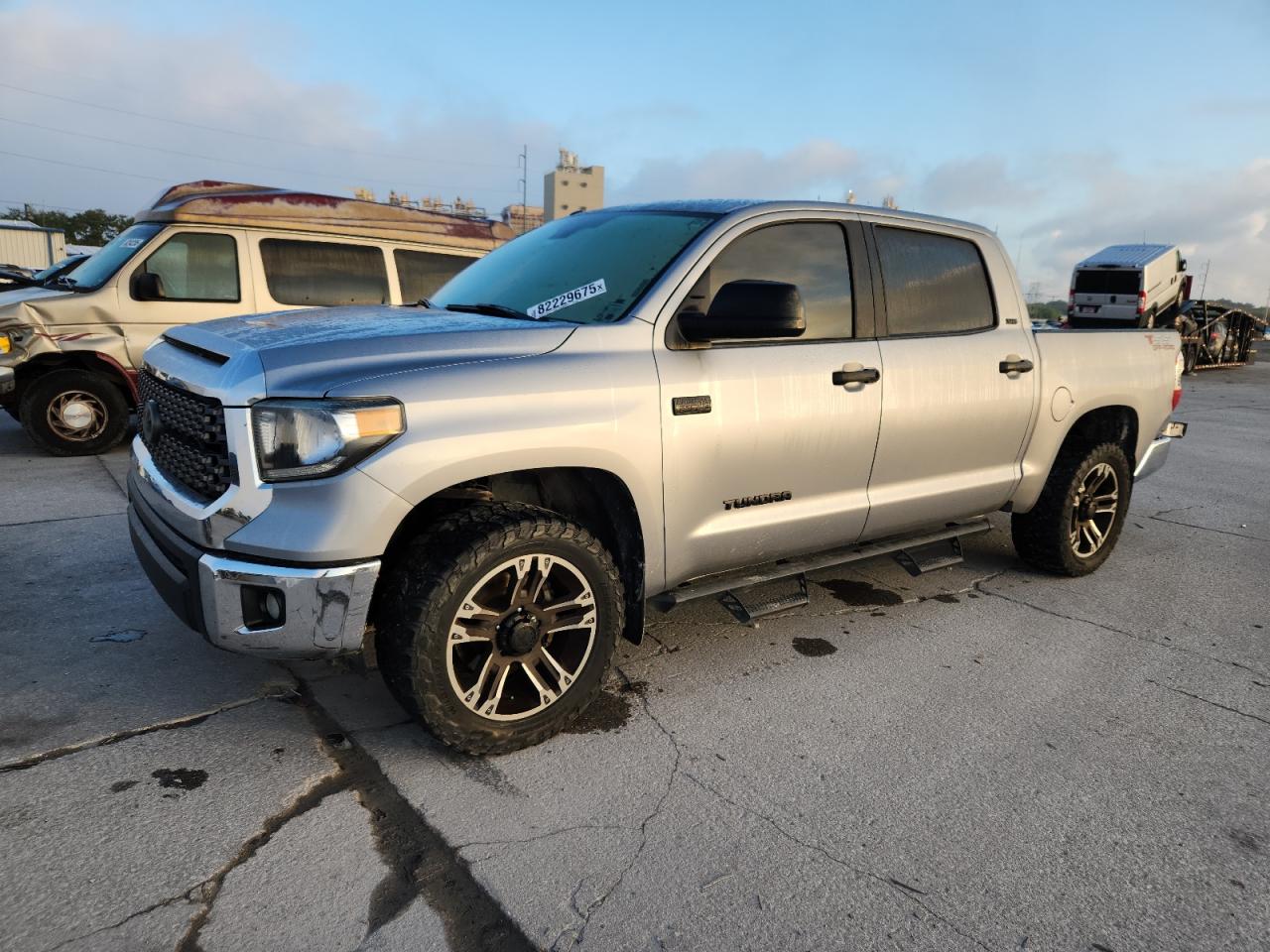TOYOTA TUNDRA CRE 2019