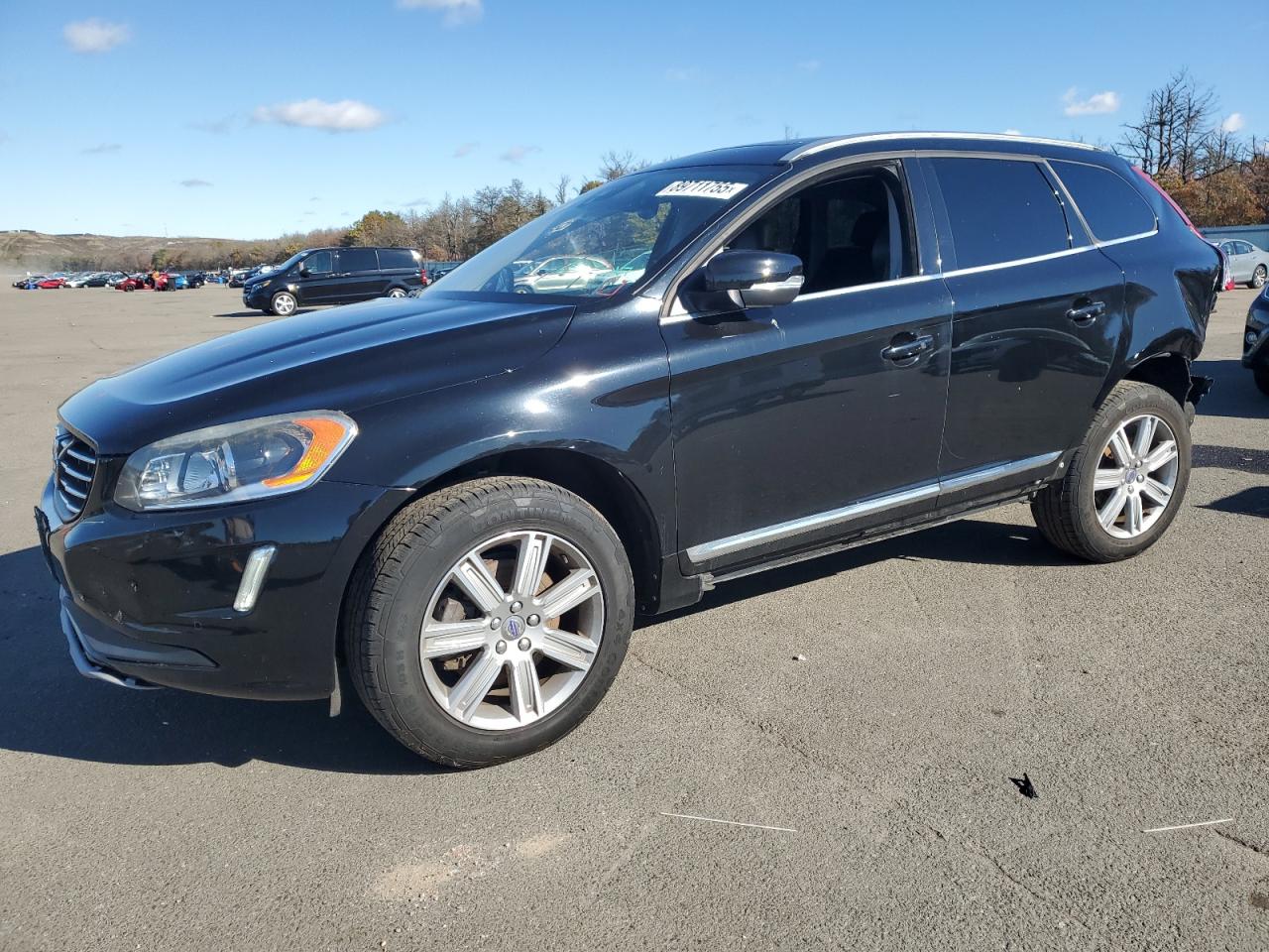 VOLVO XC60 2017