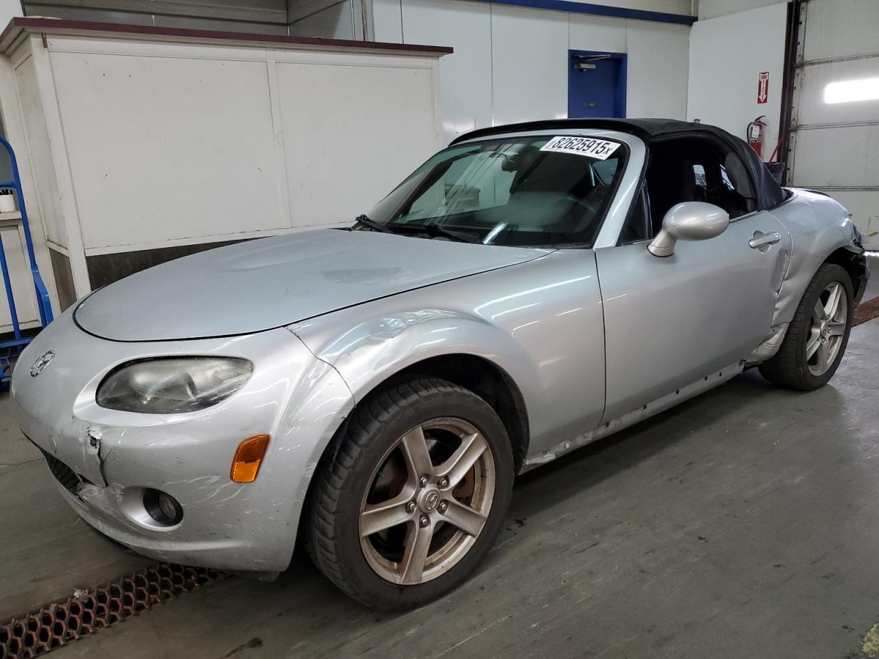 MAZDA MX-5 MIATA 2006