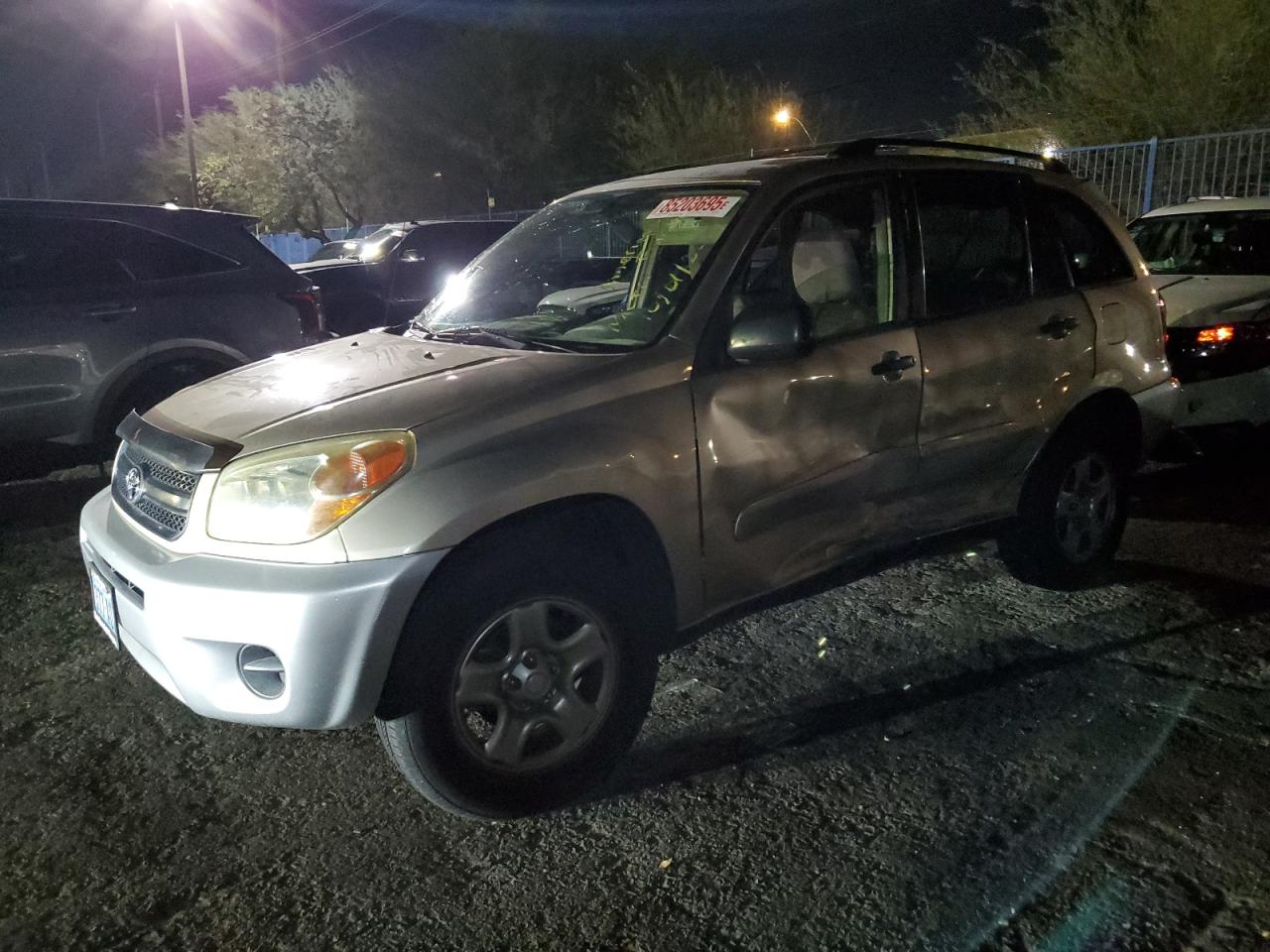 TOYOTA RAV4 2004