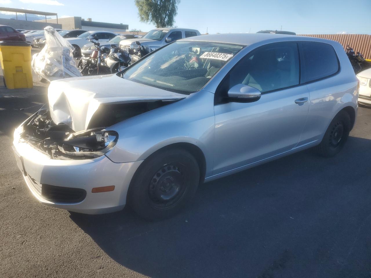 VOLKSWAGEN GOLF 2010