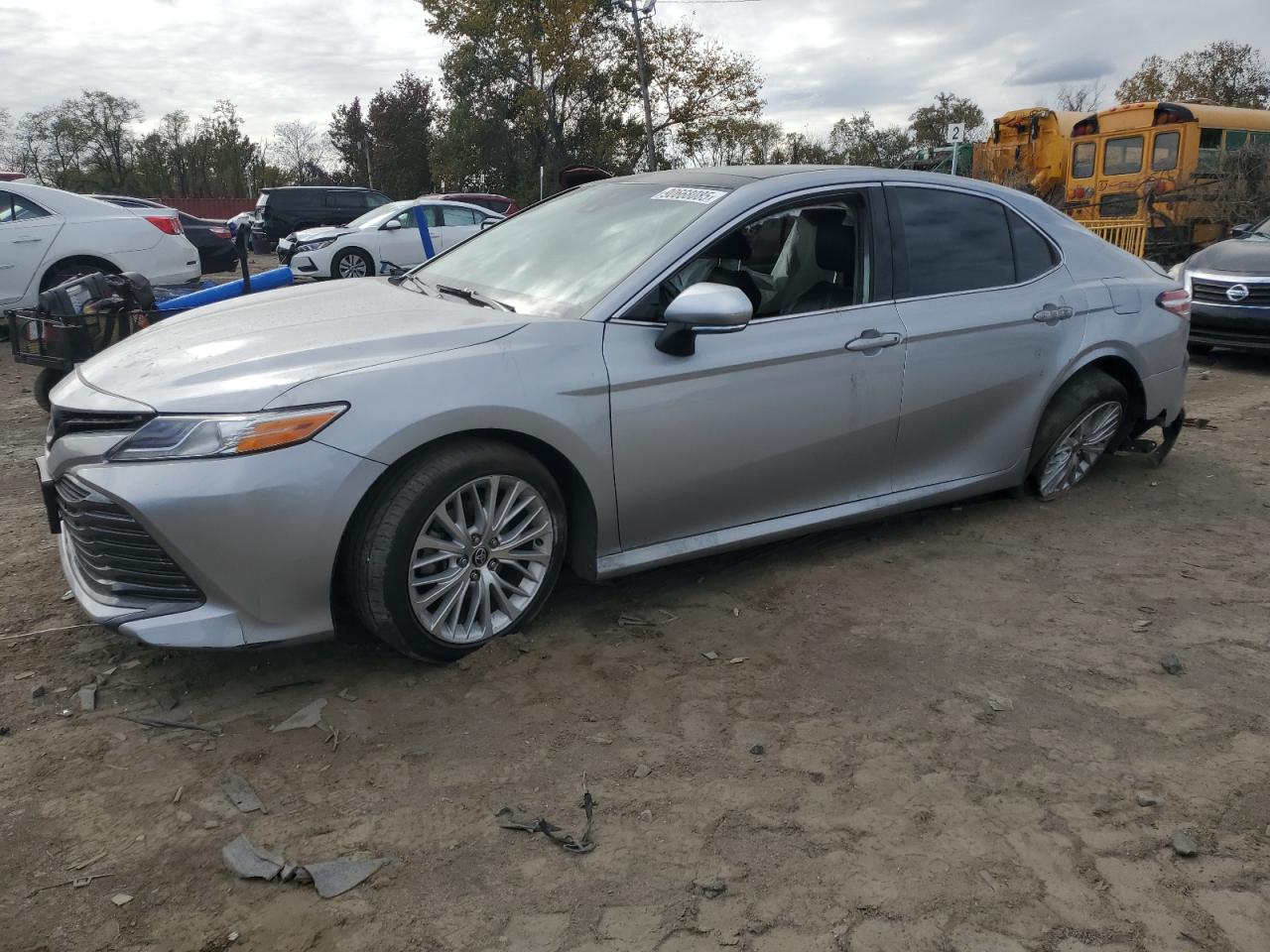 TOYOTA CAMRY XLE 2020