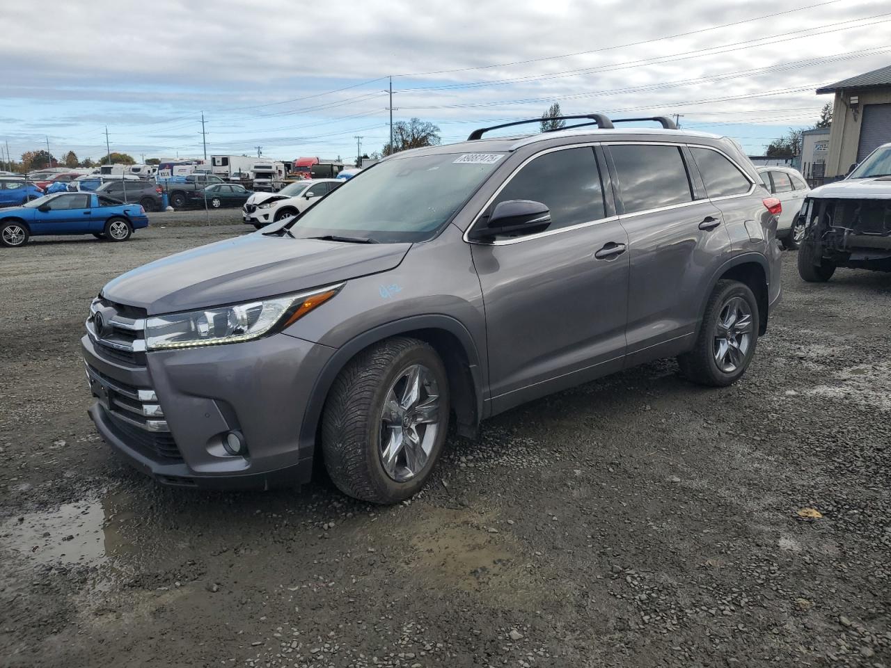TOYOTA HIGHLANDER 2017
