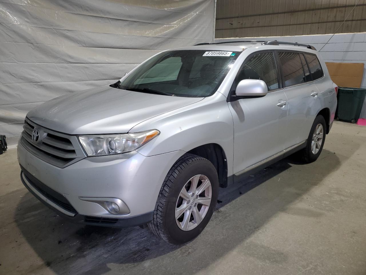 TOYOTA HIGHLANDER 2011