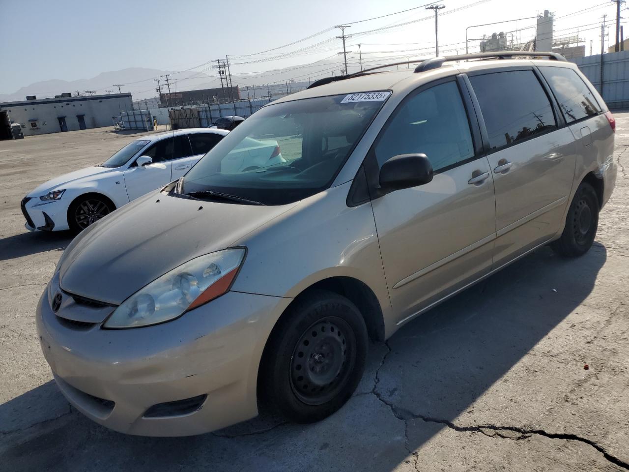 TOYOTA SIENNA CE 2008