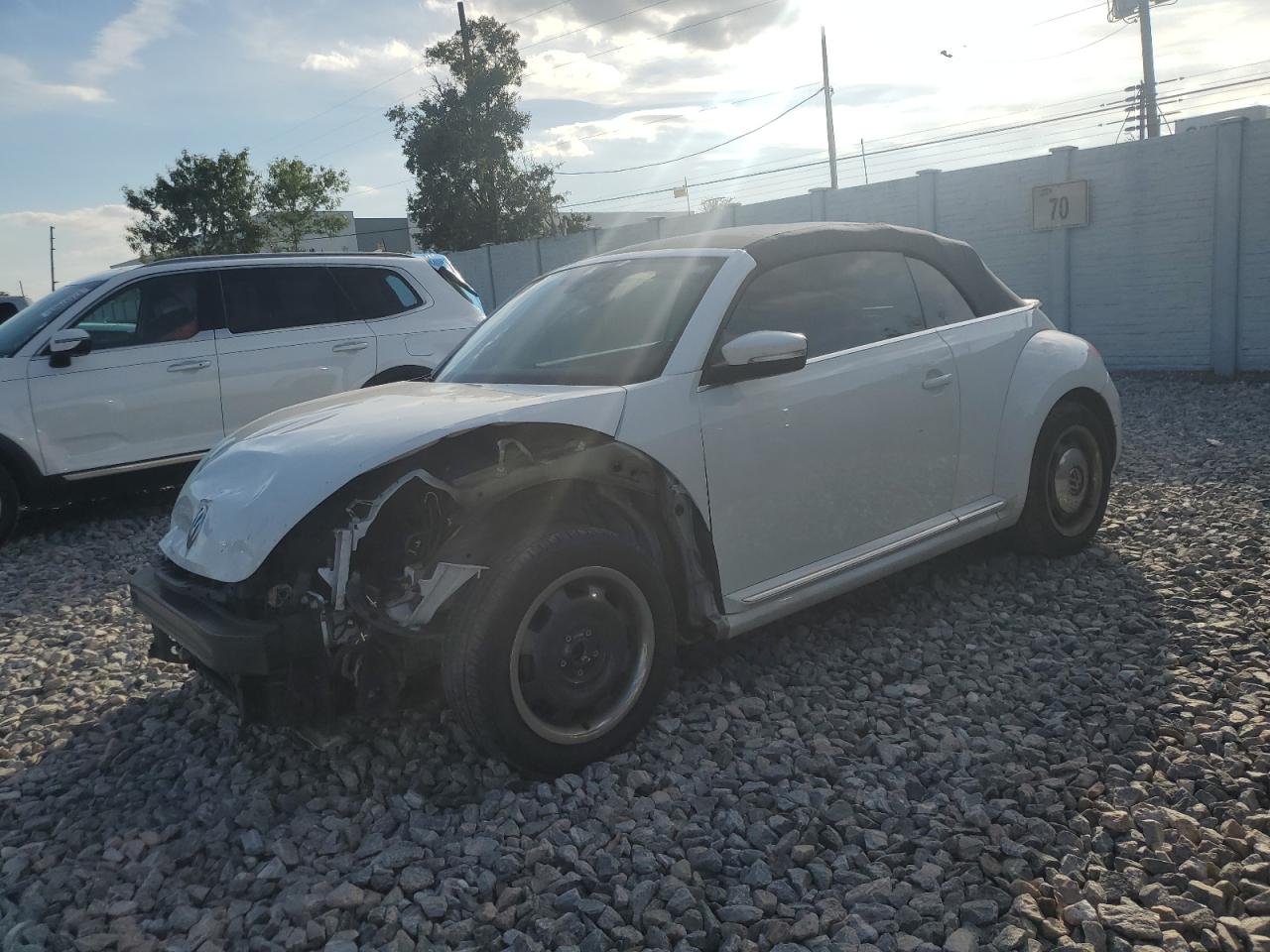 VOLKSWAGEN BEETLE S/S 2016