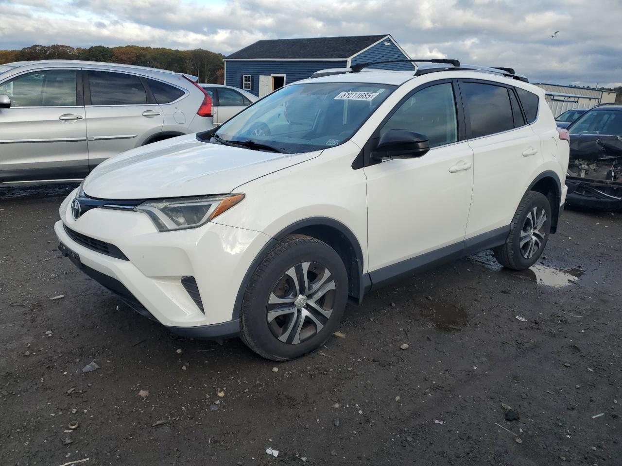 TOYOTA RAV4 LE 2016