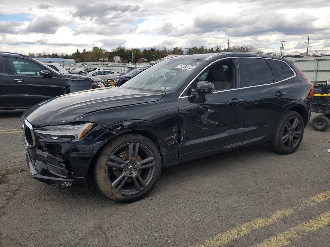 VOLVO XC60 2021