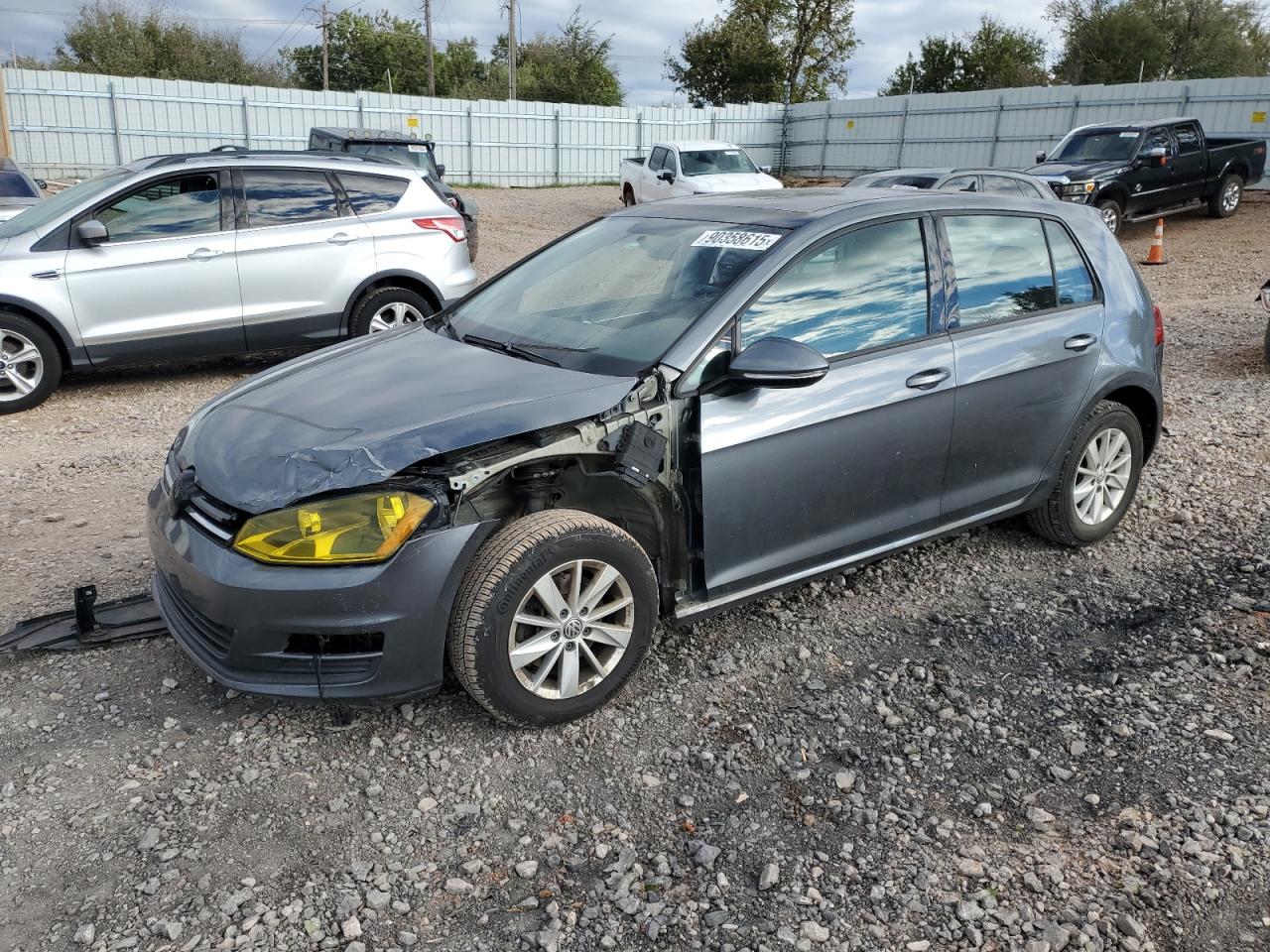 VOLKSWAGEN GOLF 2015