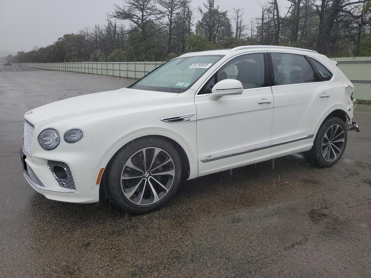 BENTLEY BENTAYGA 2022