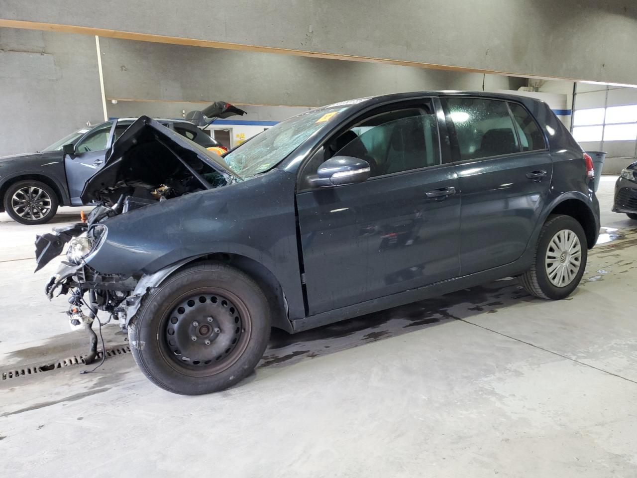 VOLKSWAGEN GOLF 2012