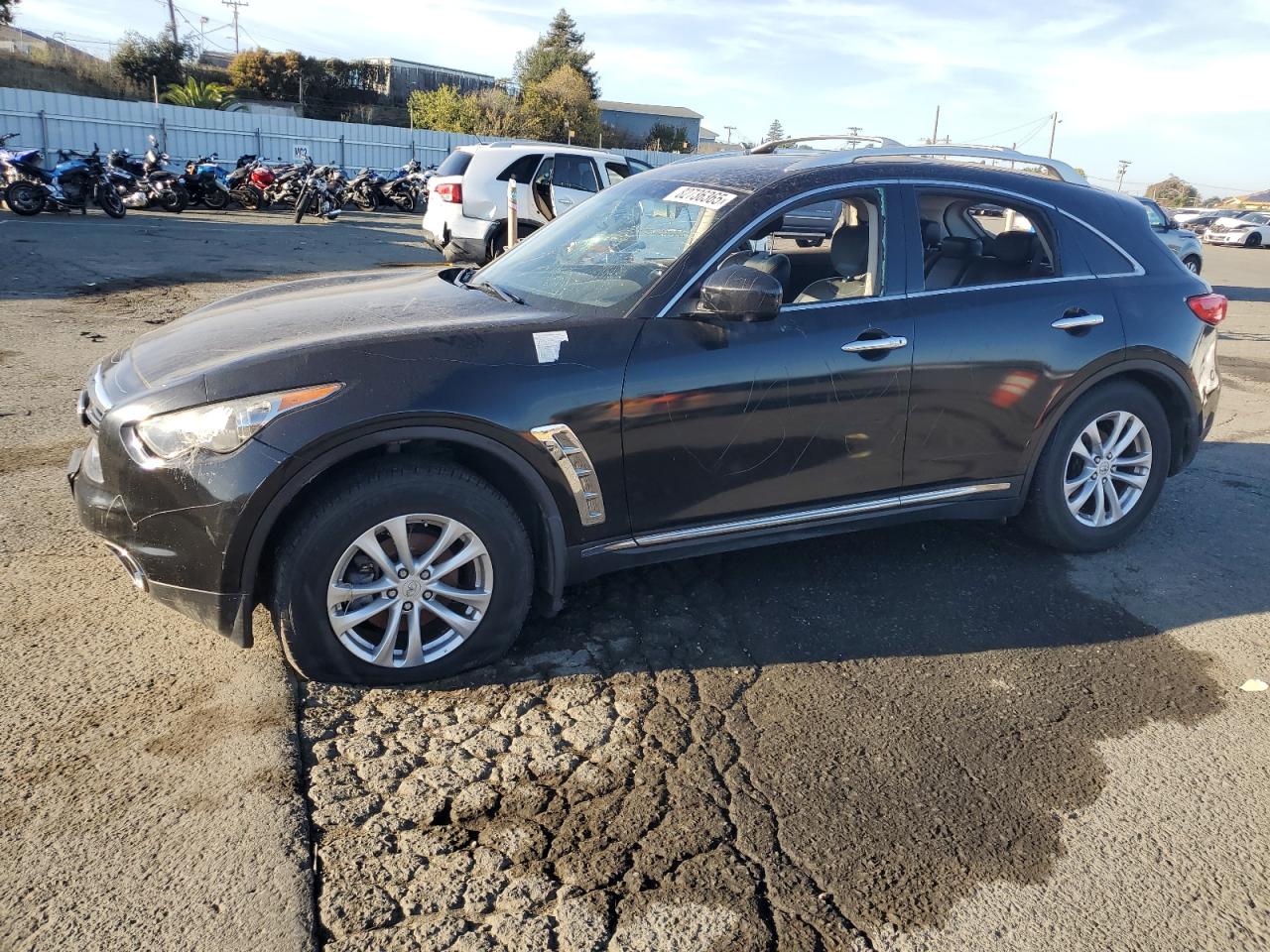 INFINITI FX35 2012