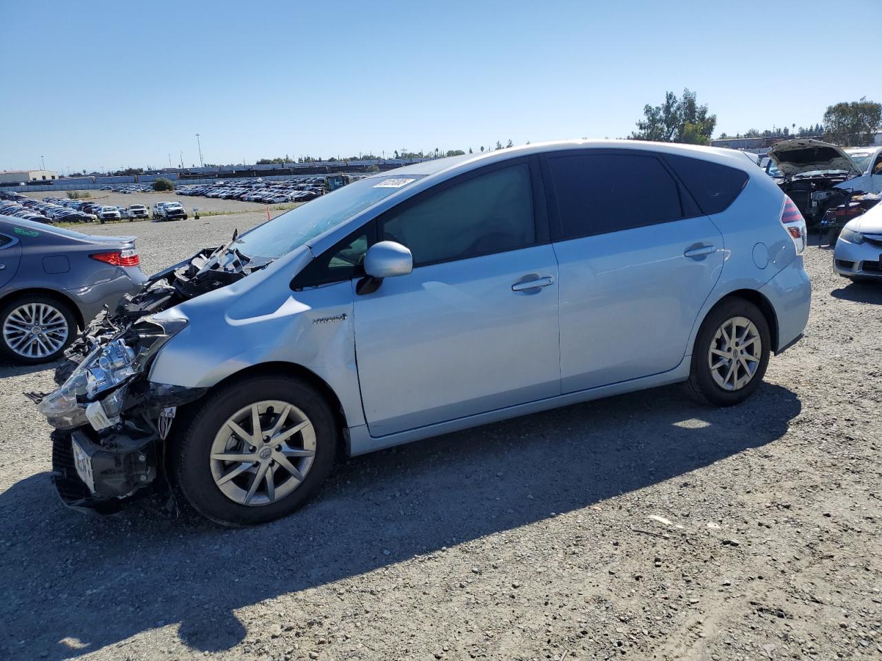 TOYOTA PRIUS V 2015