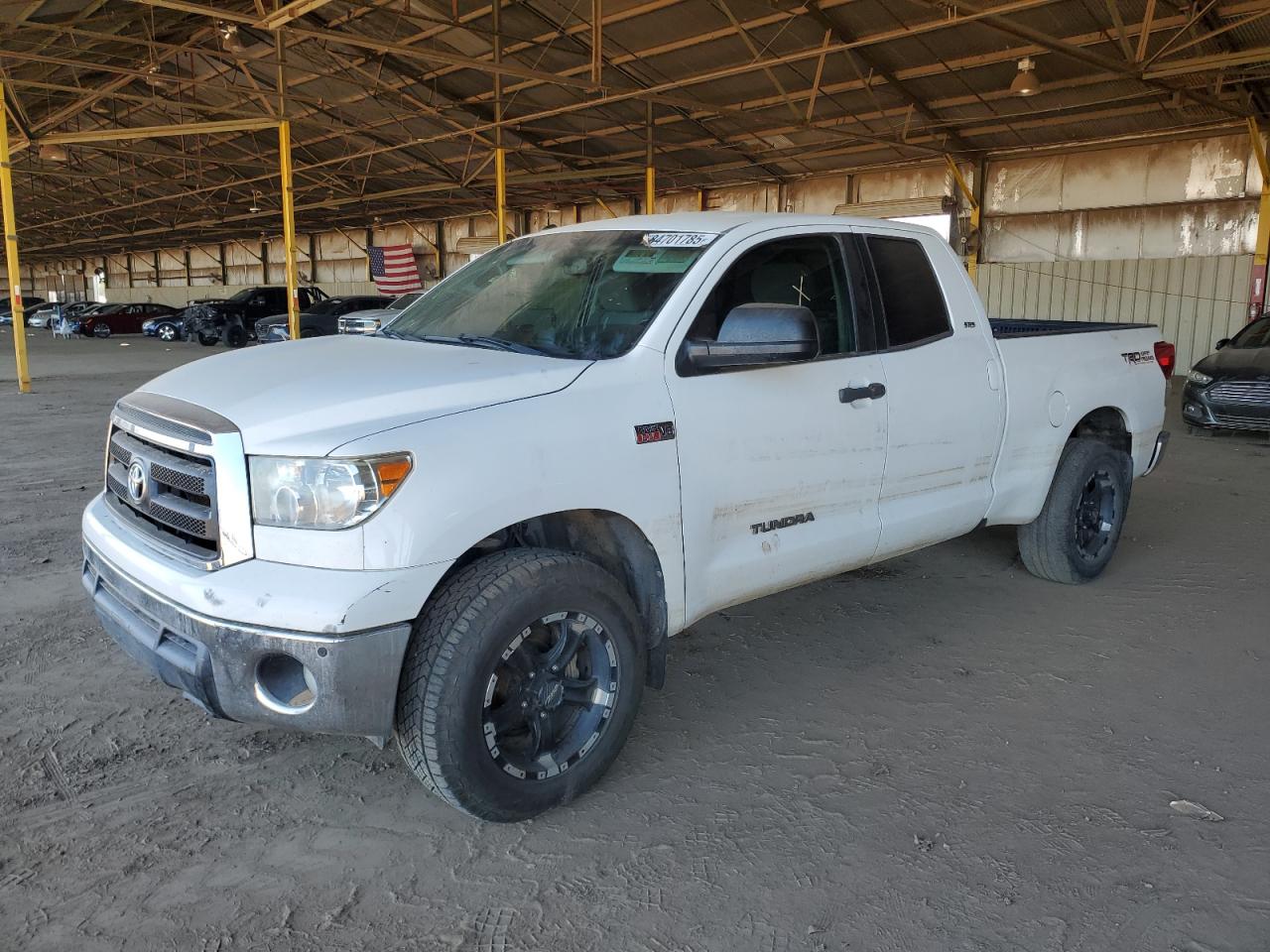 TOYOTA TUNDRA DOU 2013