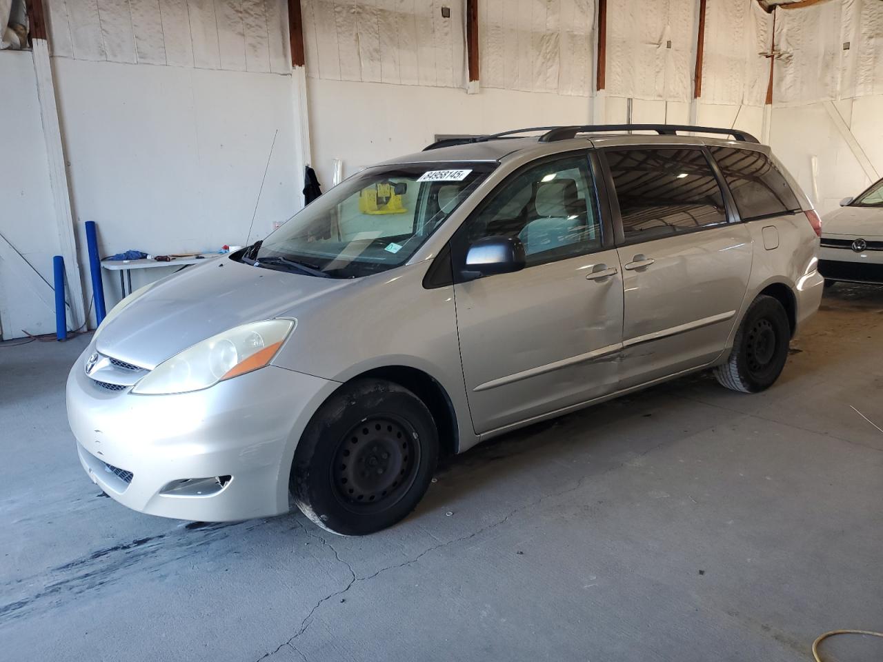 TOYOTA SIENNA CE 2008