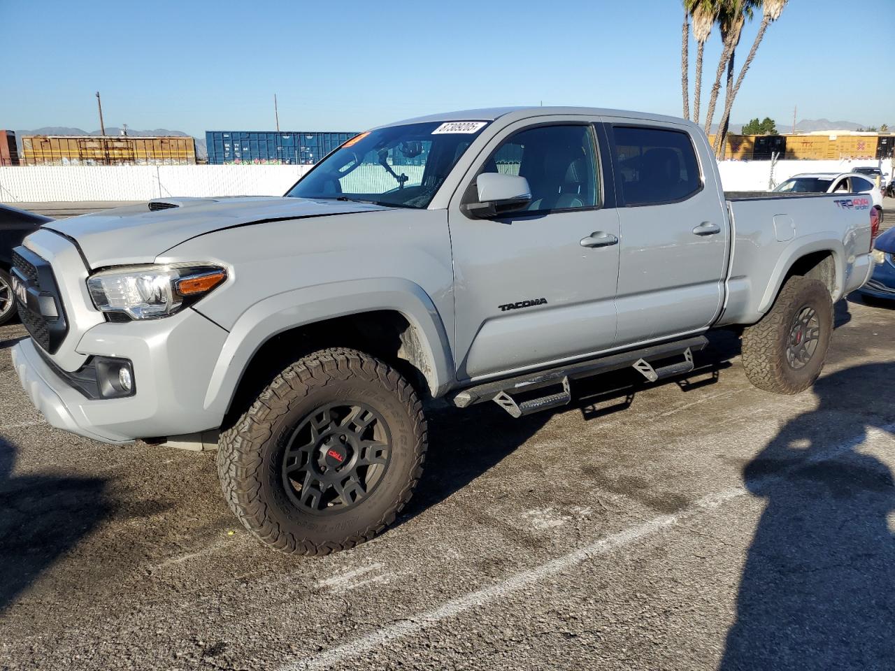TOYOTA TACOMA DOU 2018