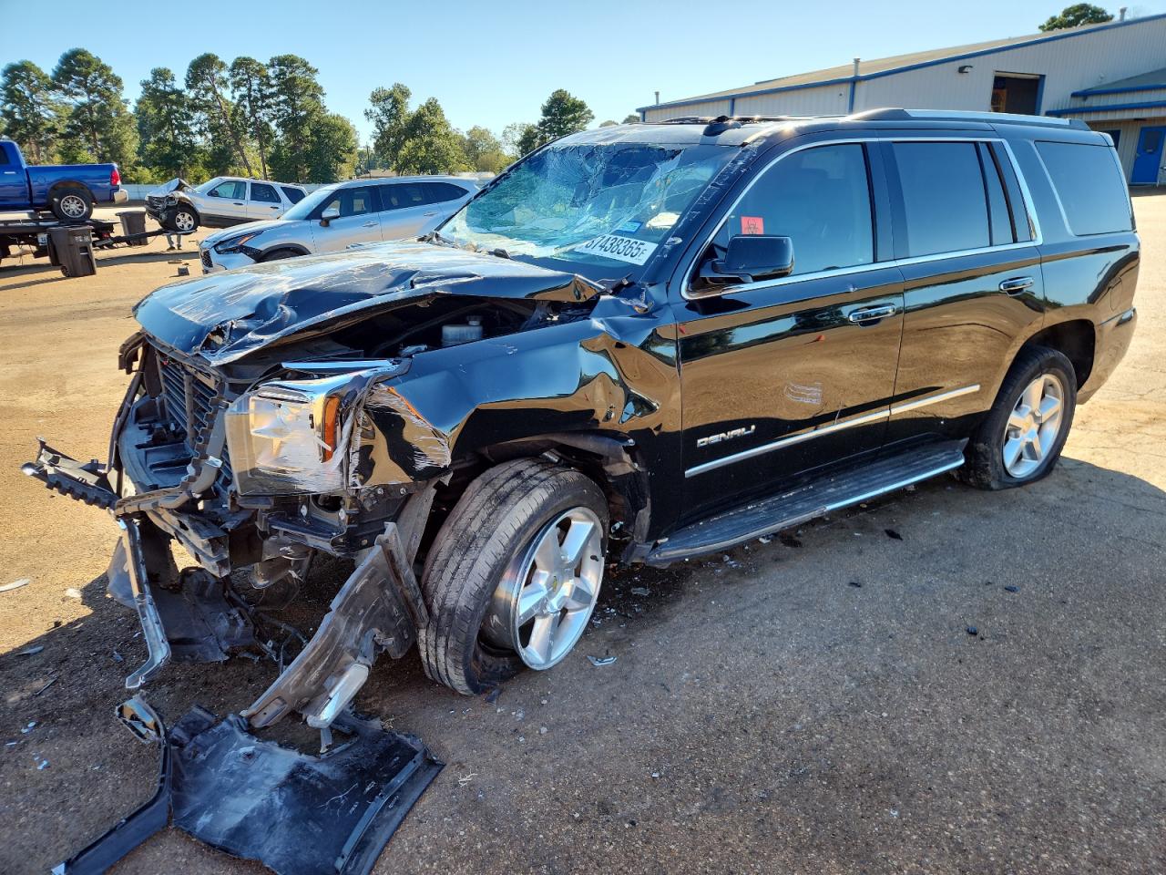 GMC YUKON DENA 2017