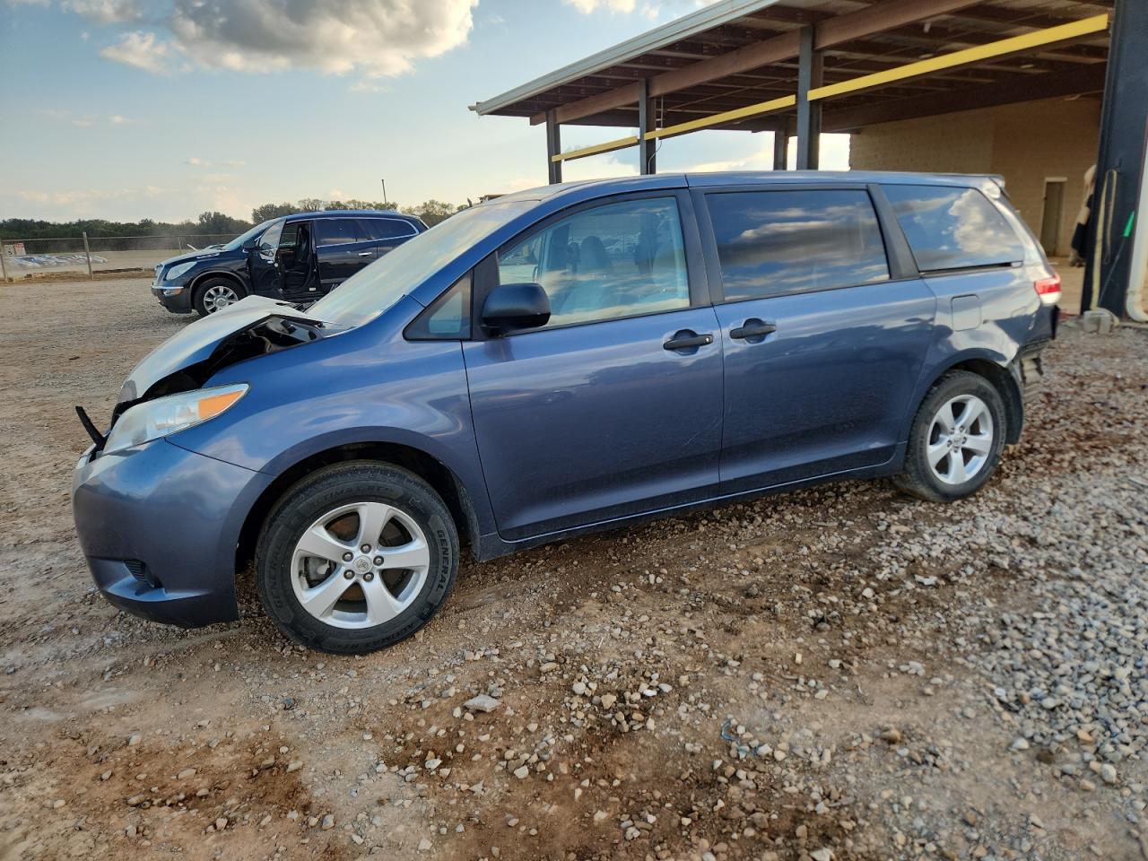 TOYOTA SIENNA 2014