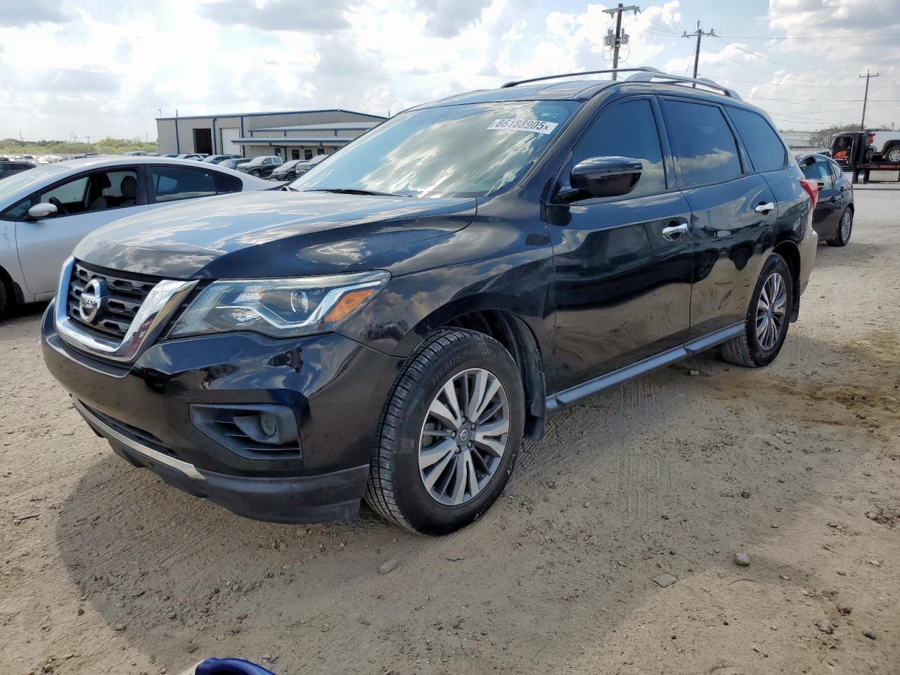 NISSAN PATHFINDER 2019