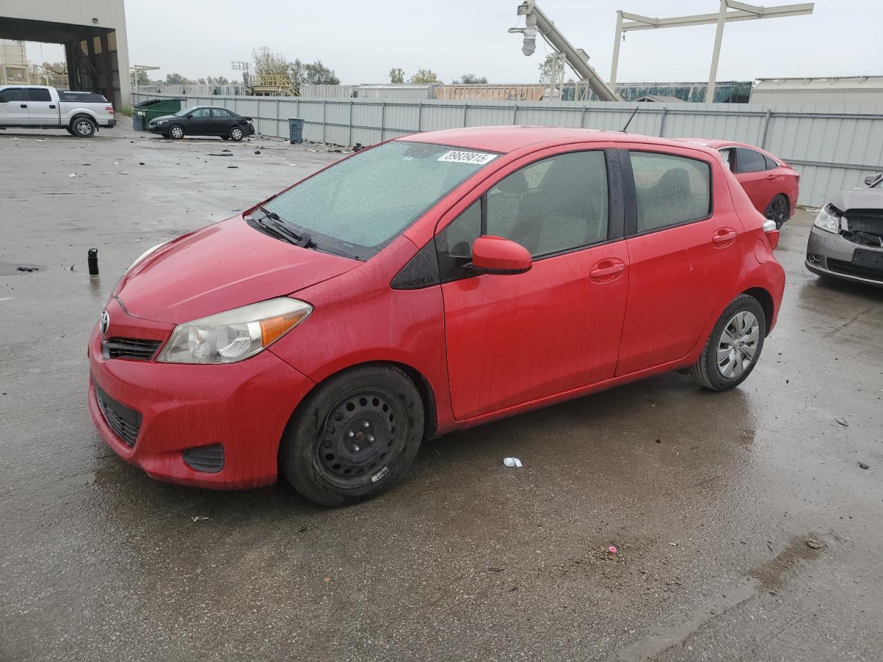 TOYOTA YARIS 2014