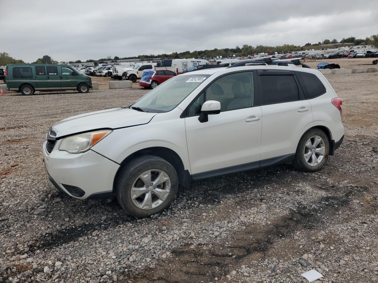 SUBARU FORESTER 2014