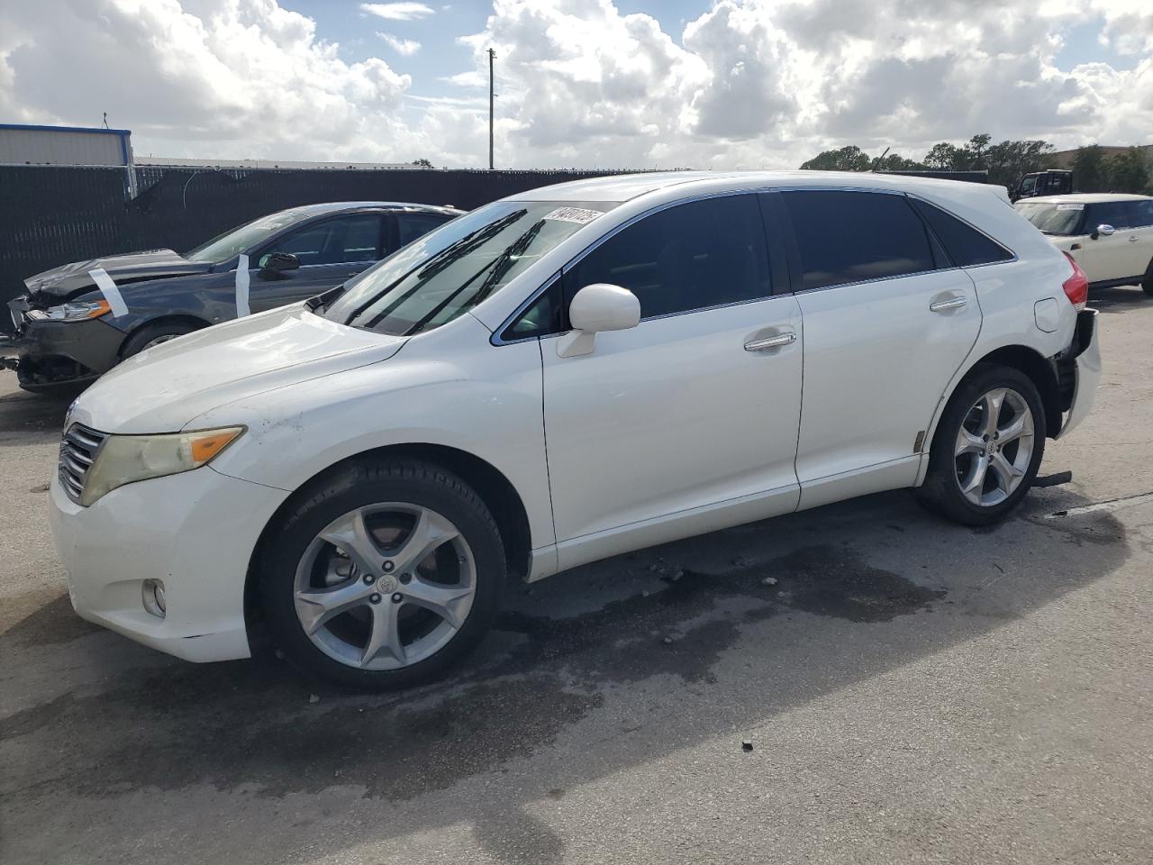 TOYOTA VENZA 2011