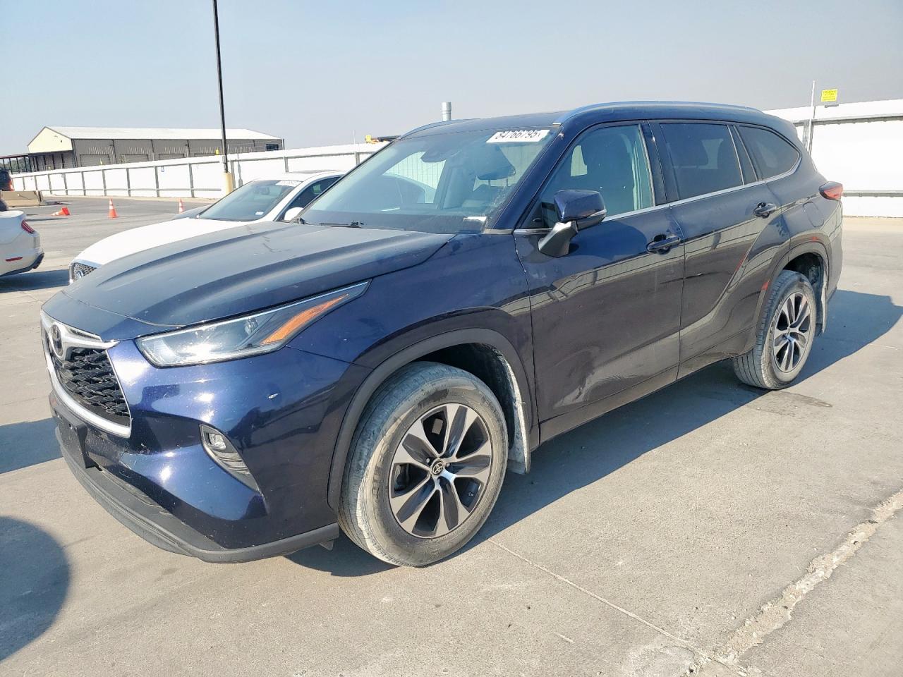 TOYOTA HIGHLANDER 2021