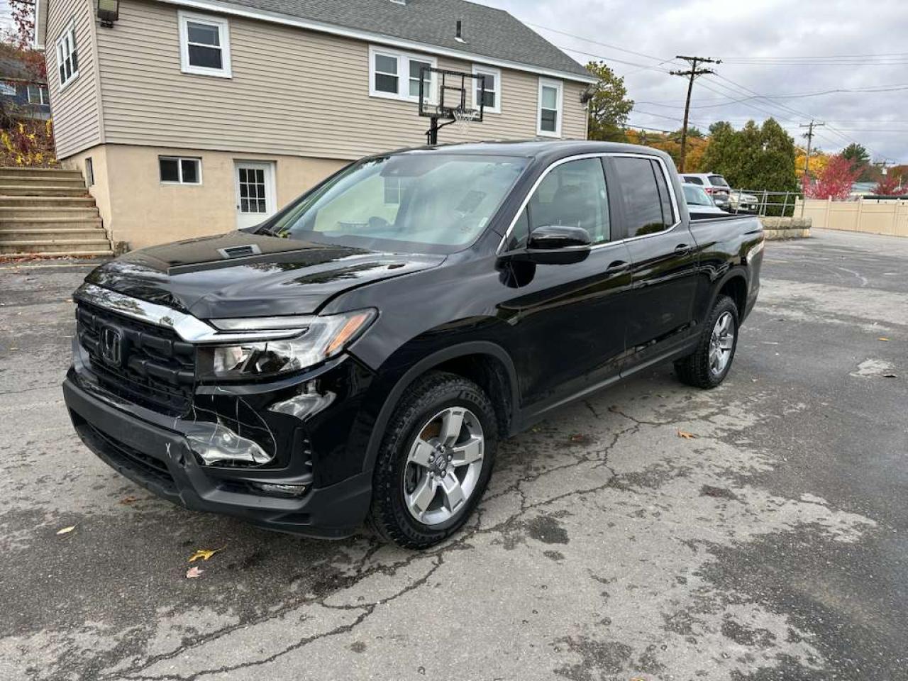 HONDA RIDGELINE 2025
