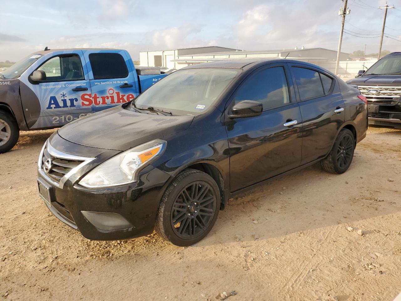 NISSAN VERSA S 2016