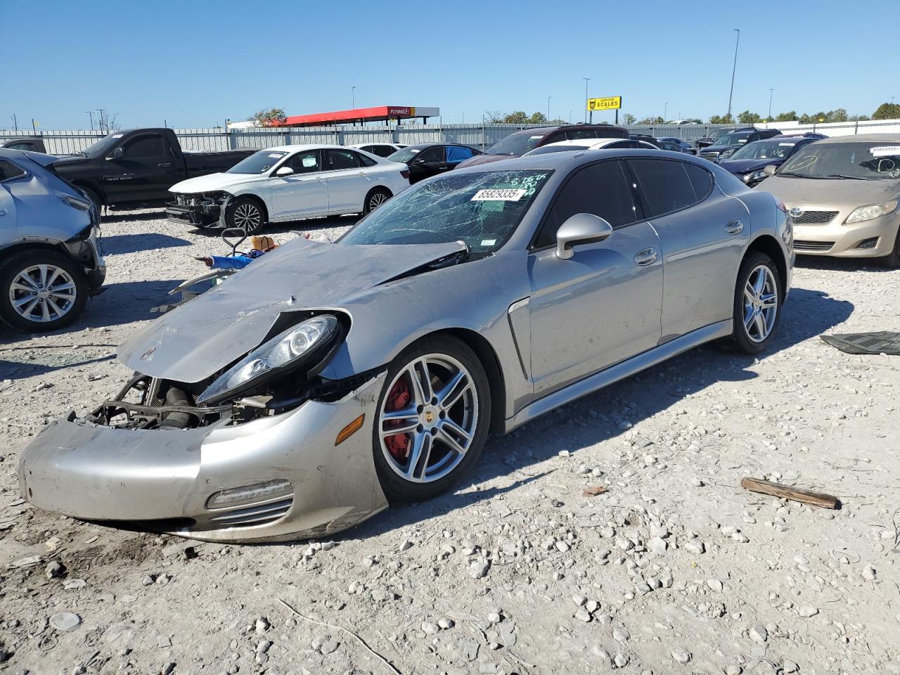 PORSCHE PANAMERA 2 2011