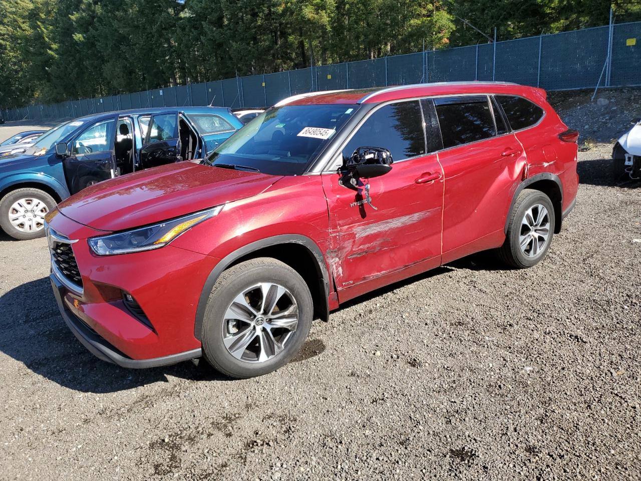 TOYOTA HIGHLANDER HYBRID XLE 2021