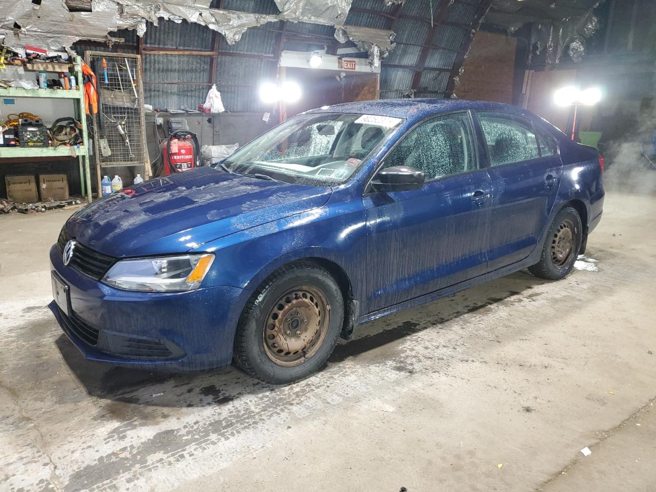 VOLKSWAGEN JETTA BASE 2012