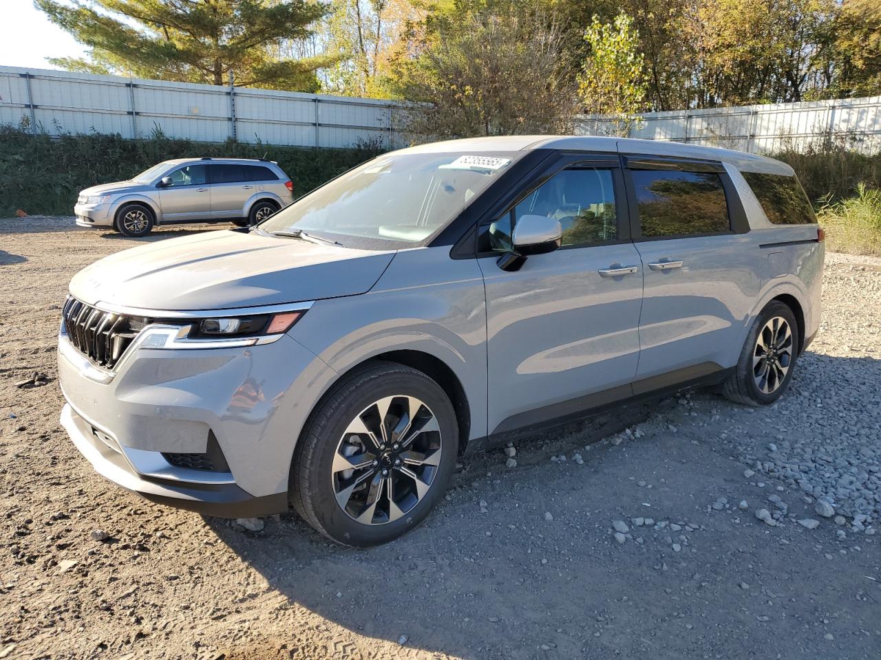 KIA CARNIVAL E 2024