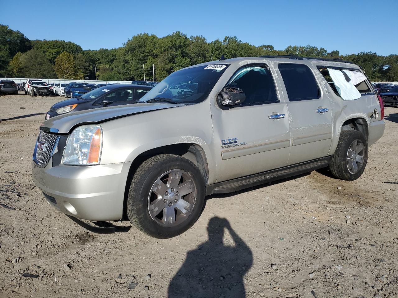GMC YUKON XL C 2013